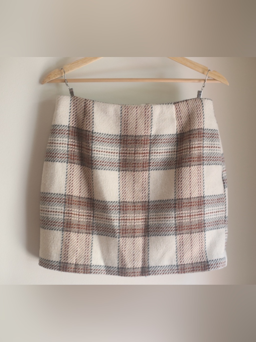 HM Plaid Wool Blend Mini Skirt Beige Brown A-Line Lined Size 8 0895487 2